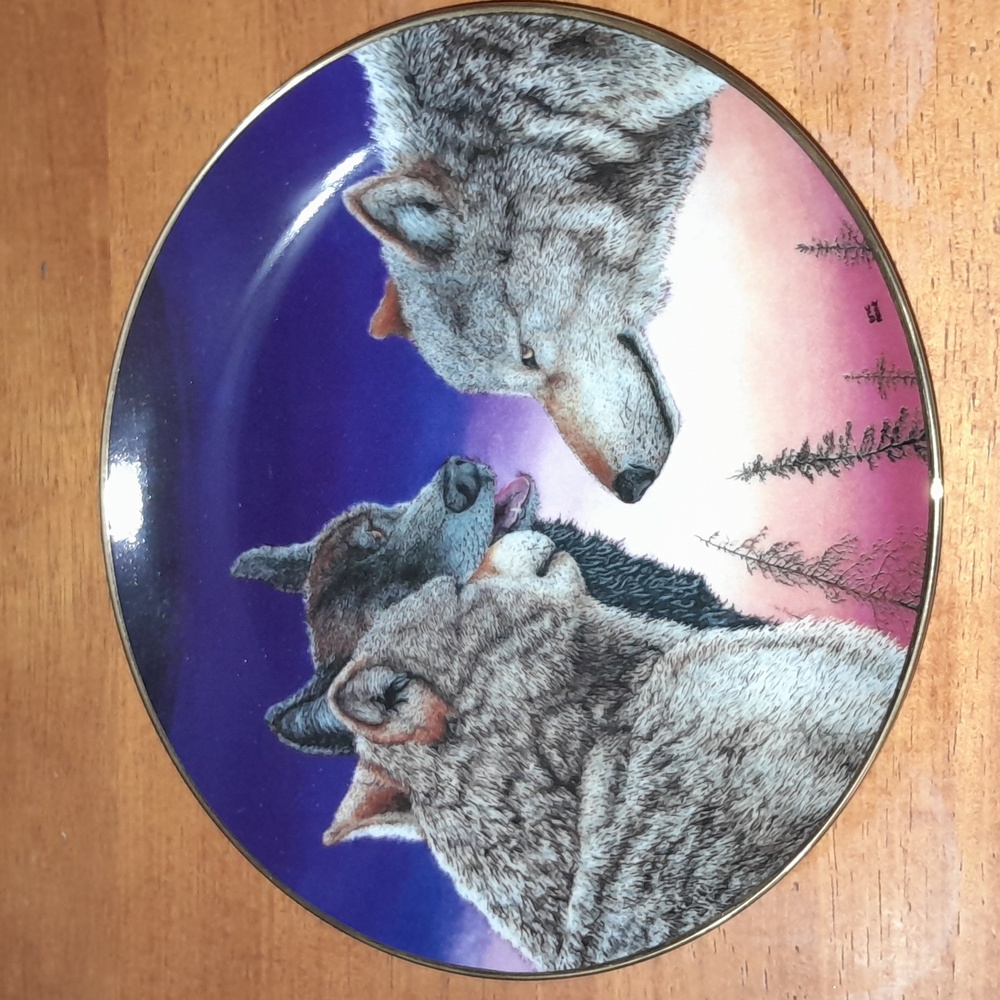 The Danbury Mint Plate Eternal Unity Collection